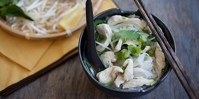 Resep Sup Ayam Vietnam